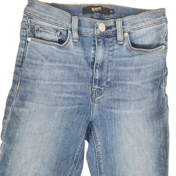 Hudson Jeans. Light Wash Denim with Exposed Hemline. Barbara Skinny. Size 25 - Picture 5 of 10